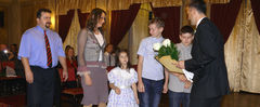 Honos�t�si �nneps�g a v�rosh�za d�szterm�ben. Fot�: Gyulai H�rlap - Hargittai �va