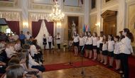 Az idei tan�v v�rosi di�kolimpikonjait k�sz�nt�tt�k a gyulai v�rosh�za d�szterm�ben 