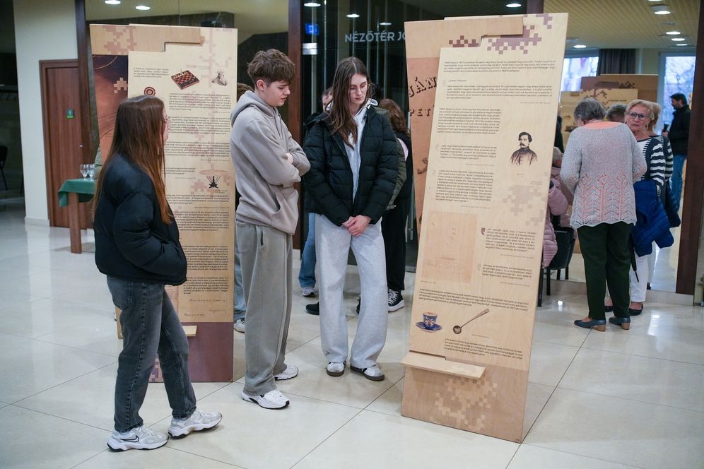 PIM-200 Vándorkiállítás megnyitója