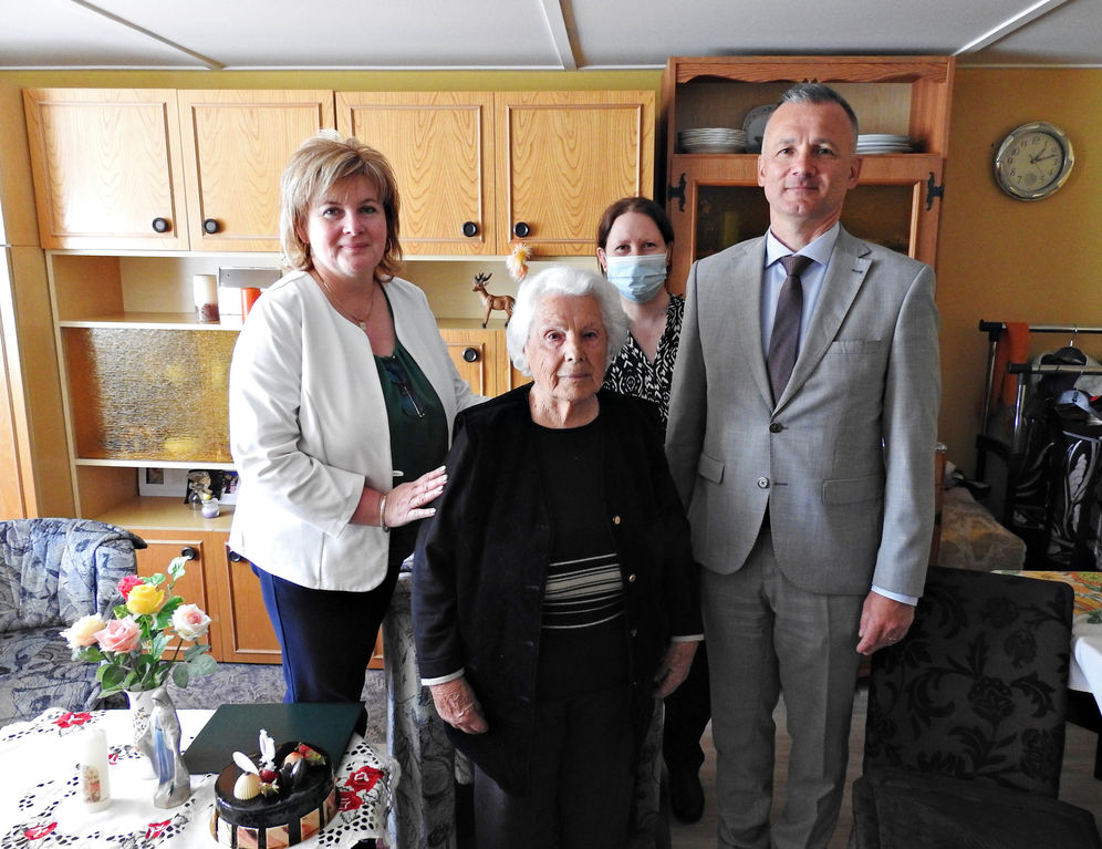 Papp Lajosnét köszöntötték 90. születésnapján