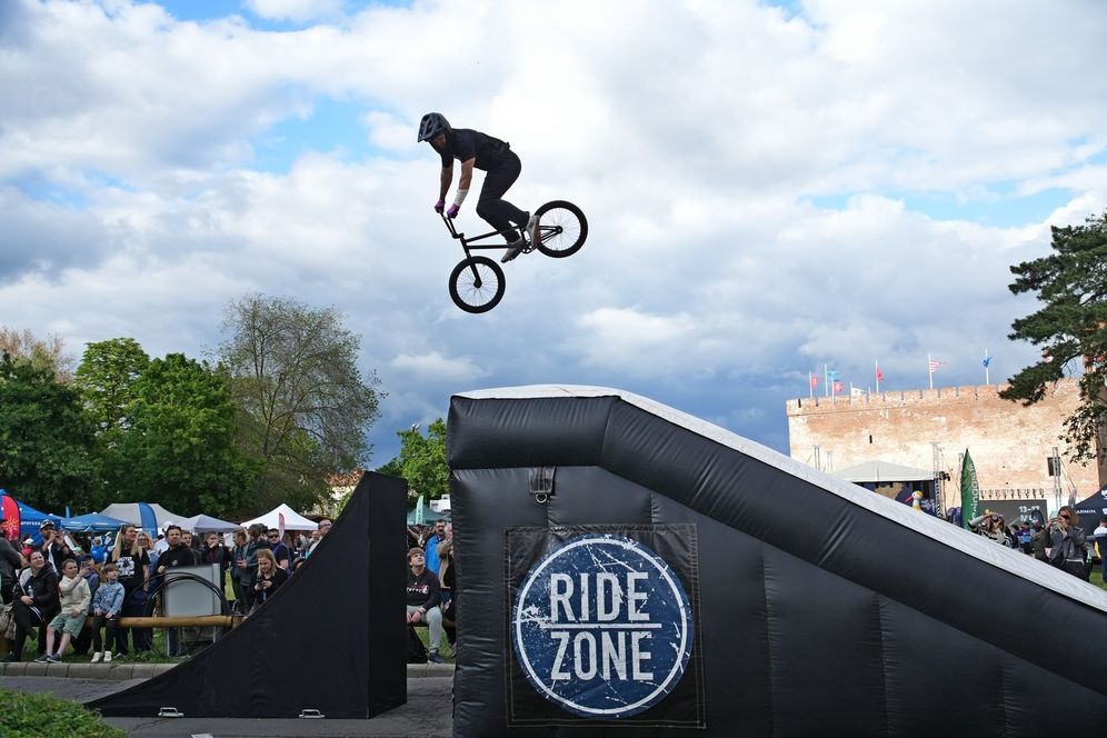 Tour de Hongrie – kerékpáros expo - csapatbemutató