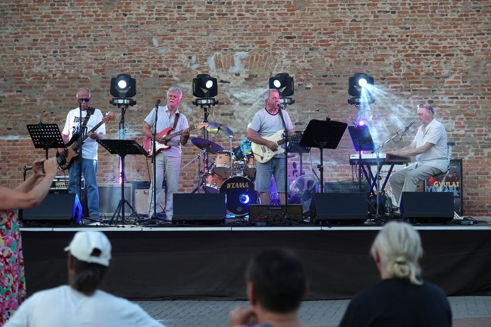 A Torony Band koncertje a Rondella Teraszon