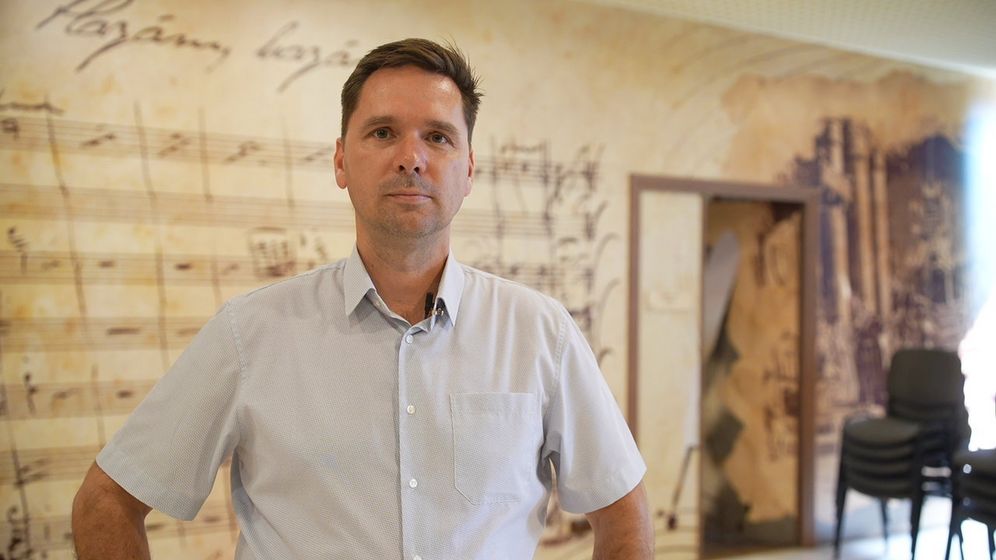 Felszállott a galamb dalverseny