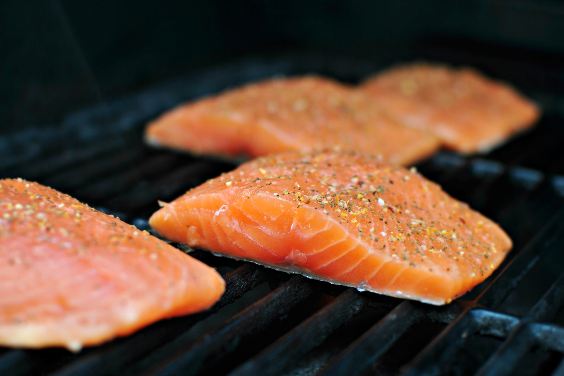 ____Eredeti-lazac_grillezz.hu.jpg